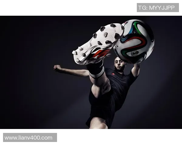 日本足球明星展现炫酷技艺引领全球潮流的魅力之旅 日本足球明星展现炫酷技艺引领全球潮流的魅力之旅