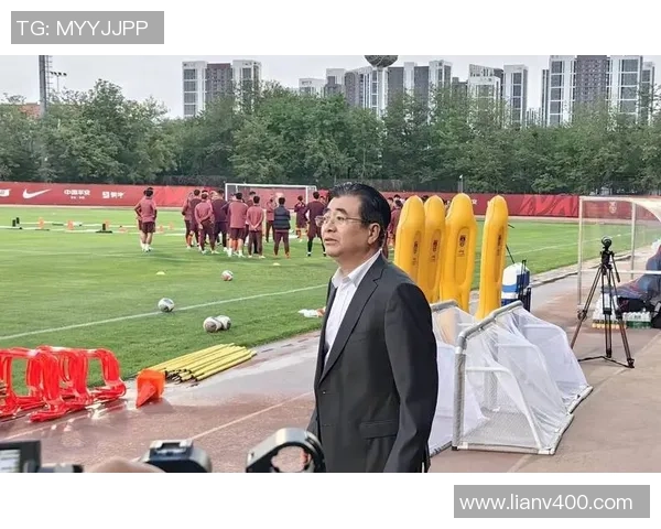 中国足球明星排行榜揭晓谁是最优秀的球员与他们的辉煌成就